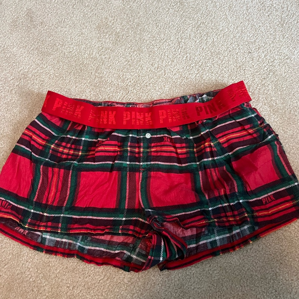 PINK Victoria's Secret Women's Red Plaid Shorts